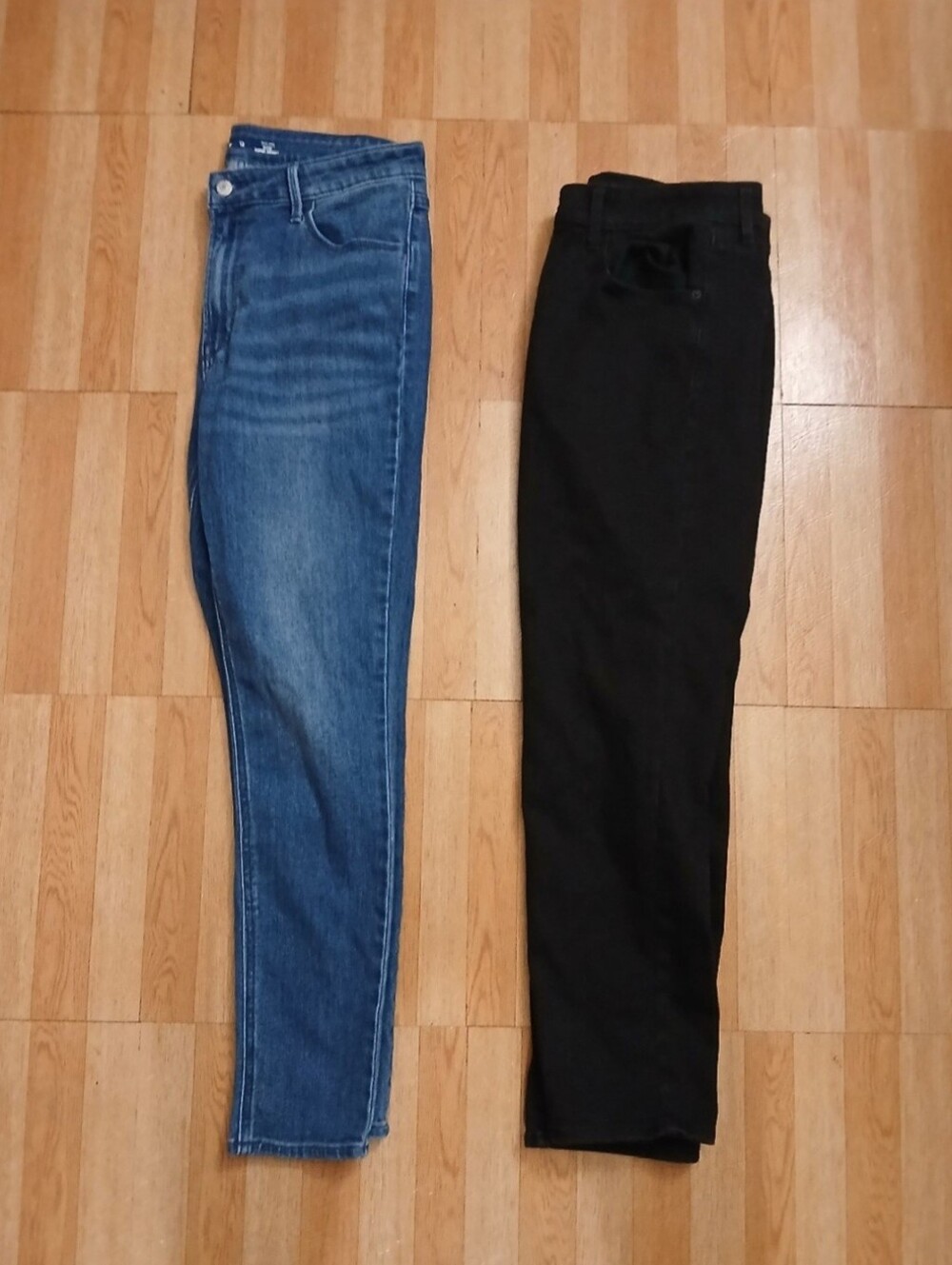Old Navy Jeans Bundle. Size 12/XL. In Good Condition.